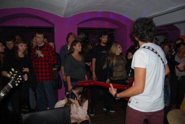Zdjęcie pochodzi ze strony Grease Club na FB - https://www.facebook.com/GreaseClub