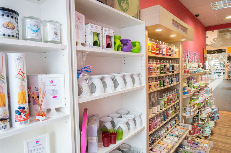 Wybór niesamowity. Każdy produkt jest w wielu wariantach wielkościowych i zapachowych. 