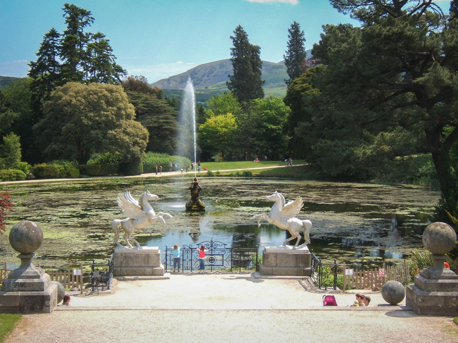 Hortulus to piękne miejsce. Na tym zdjęciu dla porównania Powerscourt Garden w okolicy Dublina. Wrażenia podobne. Polecam Wam obydwa miejsca. 