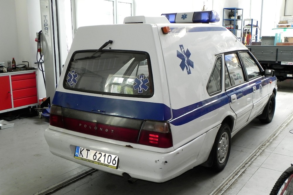 ambulans-polonez-szczecin-03