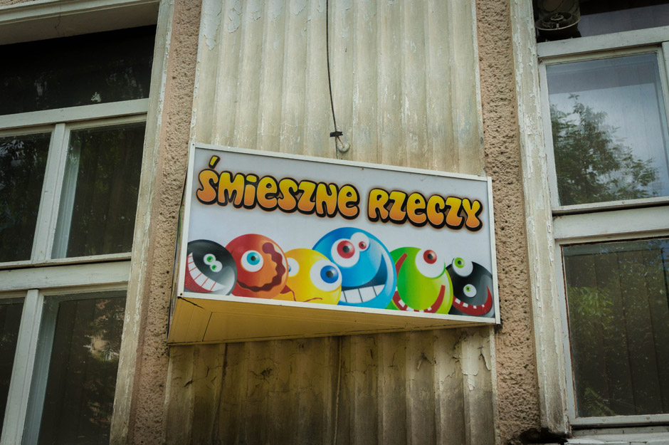 Nie wierzyłem, że ten sklep cały czas istnieje i działa. Ostatni raz byłem tu z 20 lat temu. Pozytywnie! 