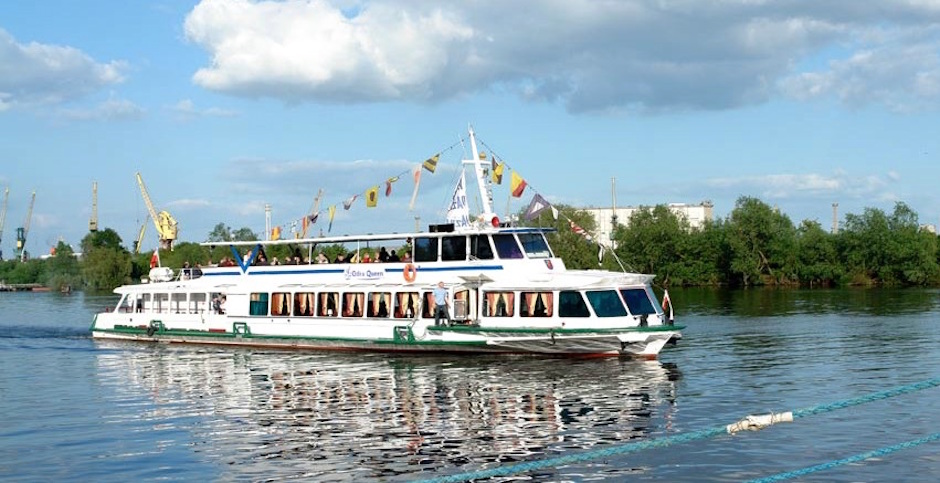 odra-queen-szczecin-bulwar-chrobrego