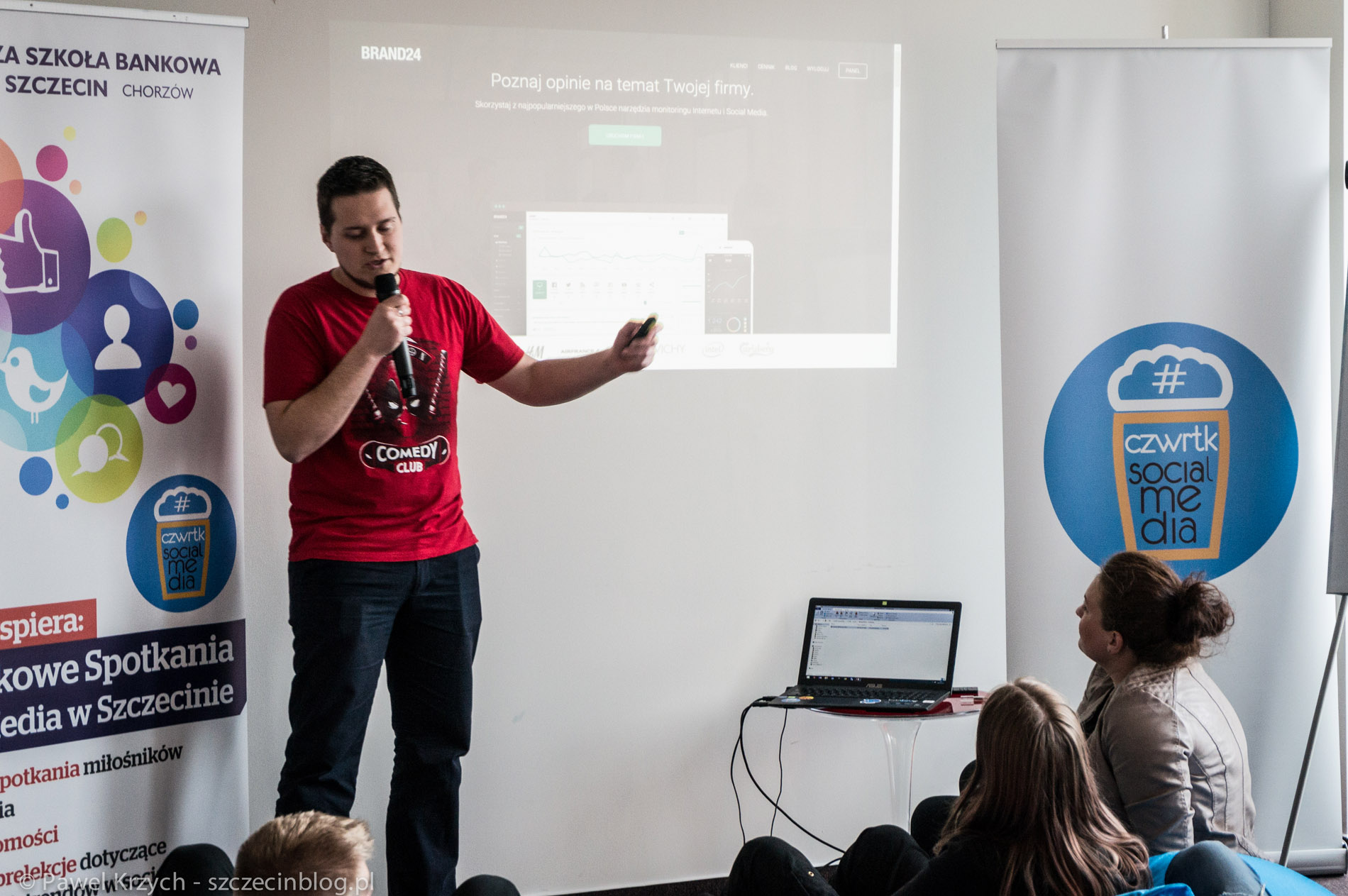 Mikołaj Winkiel z Brand24 podczas poprzedniego Social Media Czwartku w Business Link Szczecin 