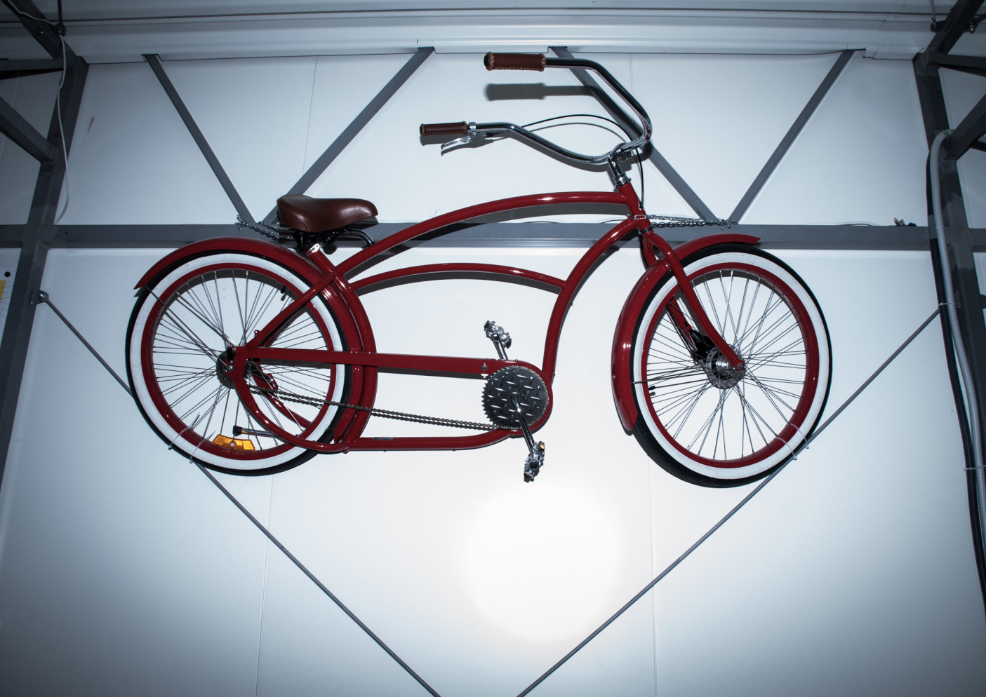 Harley wśród rowerów.