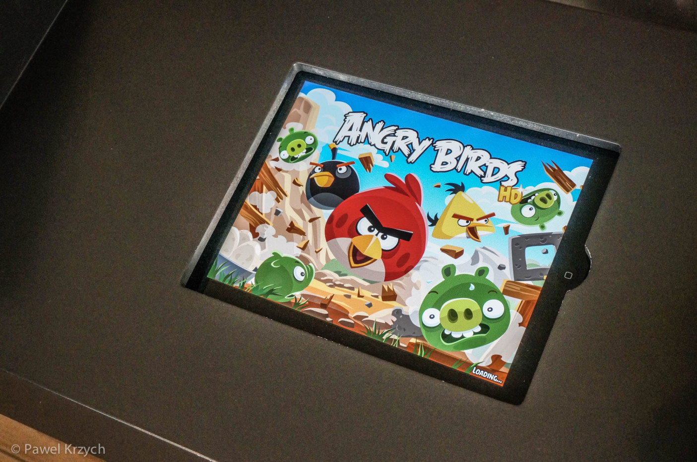 Do dyspozycji gości jest iPad, który pewnie umili czas najmłodszym. Miły gest i pokaz, że nawet w małym lokalu (bo metraż nie jest ogromny) można dostarczyć kilka wartościowych atrakcji.